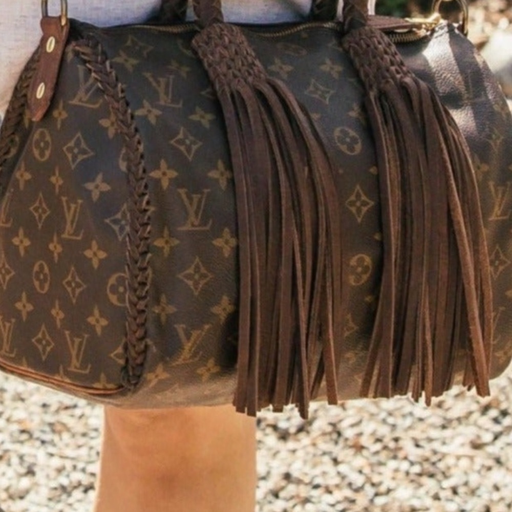 Luxury Brown Monogram Shoulder Bag - Picture 7 of 7